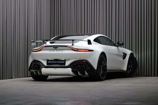 0018ca2d-b74a-4040-9243-16255116cbdc-1