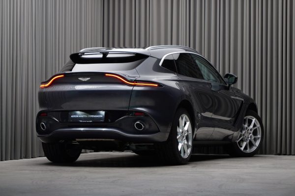 25b48444-17e5-40a9-8232-3b9afc39867a