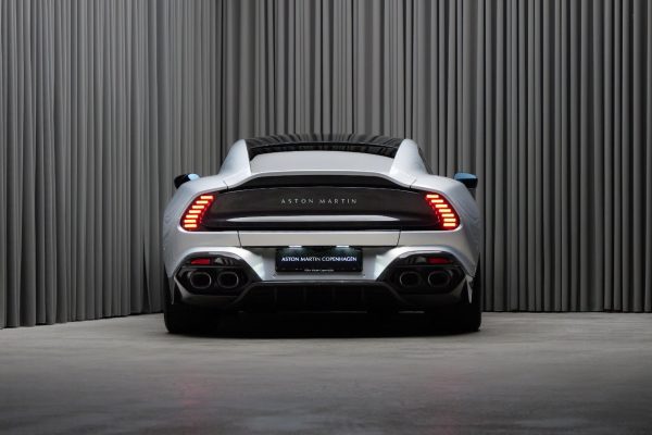 33b0e605-4bef-4884-86f1-203304786c13