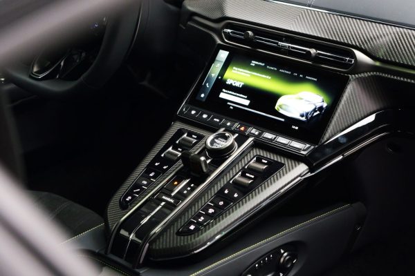 4cf63df5-2f40-4c9d-aada-c37512445255