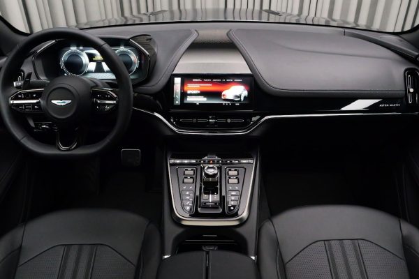 897c749b-1f41-4a50-95ea-938684d3f8e1