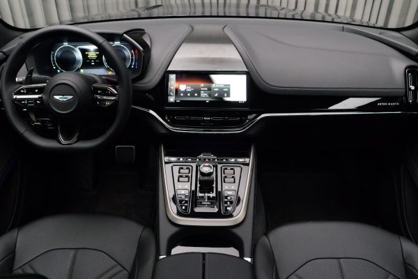 a0eea070-e3c4-4bca-9e56-b81c8bd24bee