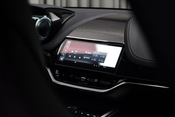 a1bd2835-c5d6-42a6-b3ec-3c1d7331cdb4